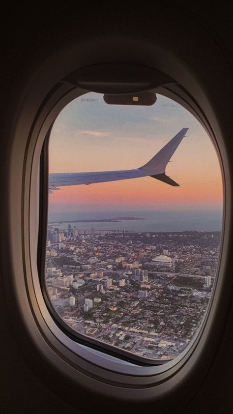 Travel Aesthetic Airplane Window, Aeroplane Tickets Aesthetic, Views From Airplane, Taking Flight Aesthetic, Flying In Airplane, Photo Avion Aesthetic, Airplane Asethic, Flying Astethic, Miami Airport Aesthetic