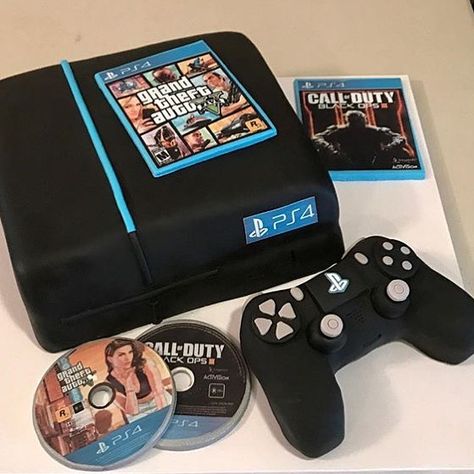 Playstation 4 Cake, Ps4 Cake Ideas, 18th Birthday Cake For Guys, Spirit Cake, Ps4 Cake, Boys 18th Birthday Cake, Playstation Party, Playstation Cake, Rice Crispie