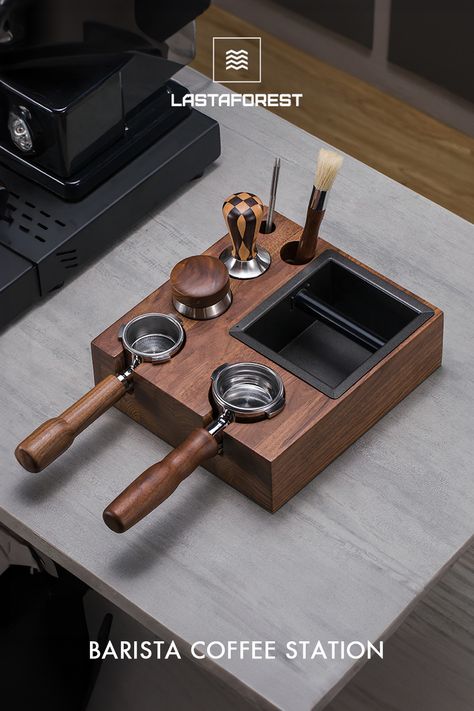 Coffee Gadgets, Kitchen Coffee Station, Coffee Knock Box, Coffee Tools, Cafe Counter, Coffee Stand, Coffee Bar Ideas, Coffee Bar Design, Barista Coffee