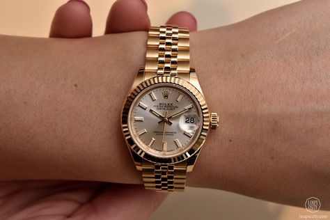 Rolex Lady Datejust, yellow gold with silver dial #Baselworld2015 #Baselworld #finewatchmaking #watches Rolex Lady Datejust, Rolex Watches Women, Oyster Perpetual Datejust, Gold Watches Women, Wrist Game, Rolex Models, Rolex Day Date, Basel, Michael Kors Watch