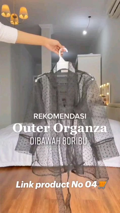 Outer Brokat Modern, Ootd Kondangan Casual, Organza Abaya, Style Kondangan, Dress For Chubby Ladies, Outer Organza, Model Outer, Mix And Match Outfits Hijab, Hijab Gown