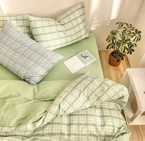 Mint Aesthetic, Geometric Duvet Cover, Plaid Bedding, Mint Green Aesthetic, Sage Green Wallpaper, Sage Green Bedroom, Dekorasi Kamar Tidur, Bedroom Green, Comforter Cover