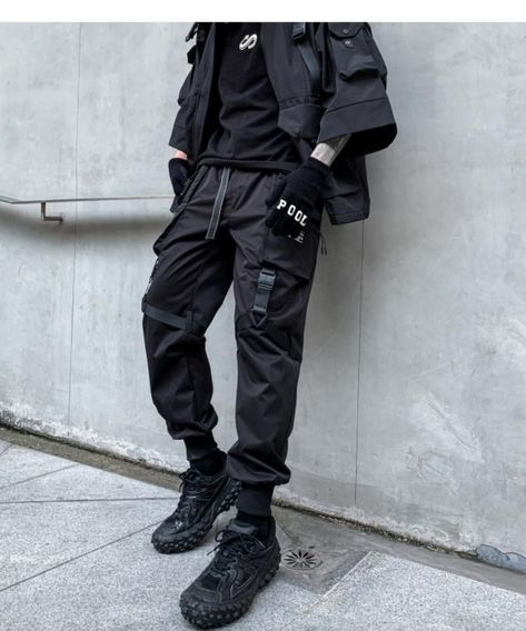 Tomboy Outfits Men, Techwear Streetwear Men, Tech Wear Hoodie, Dark Wear Aesthetic, Goth Streetwear Men, Mens Fashion Techwear, Casual Techwear Men, Emo Techwear, Techware Fashion Women