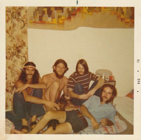 70s Aesthetic, Vintage Polaroid, Retro Photo, Vintage Life, Vintage Magazine, Retro Aesthetic, Vintage Pictures, Past Life, Aesthetic Vintage