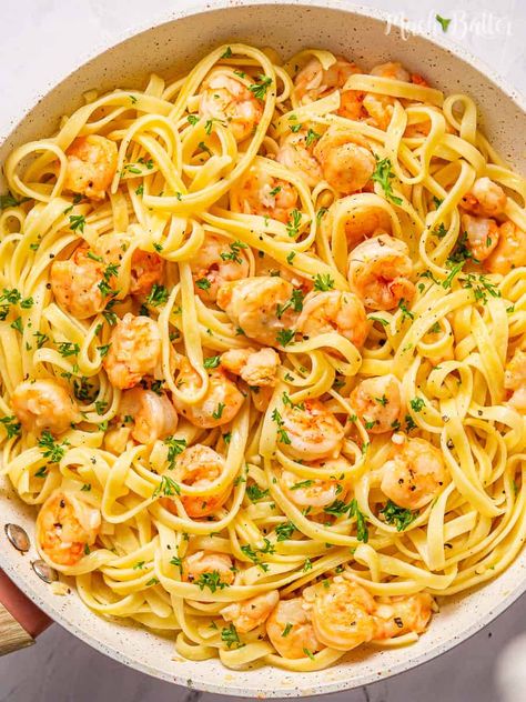 Curried Prawns, Butter Shrimp Pasta, Shrimp Pasta Recipes Easy, Garlic Butter Shrimp Pasta, Pasta Recipes Video, Pasta Shrimp, Pasta With Shrimp, Shrimp Fettuccine, Creamy Shrimp Pasta