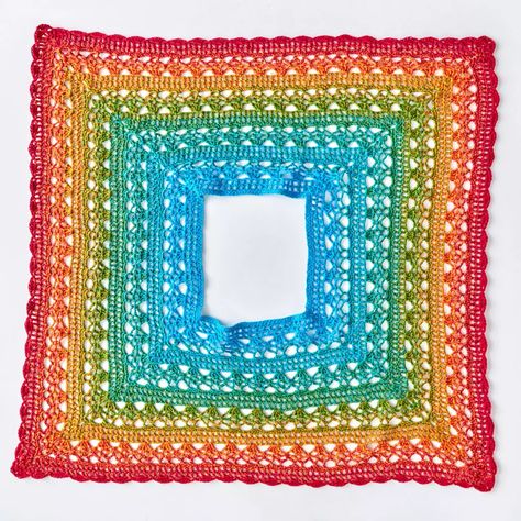 PATRÓN GRATIS Poncho en Punto Calado a Crochet (Muy fácil) - Crochetisimo Poncho Crochet Pattern, Crochet Poncho Free Pattern, Poncho Crochet, 4mm Crochet Hook, Easy Crochet Patterns Free, Crochet Poncho Patterns, Poncho Pattern, Red Heart Yarn, Crochet Woman