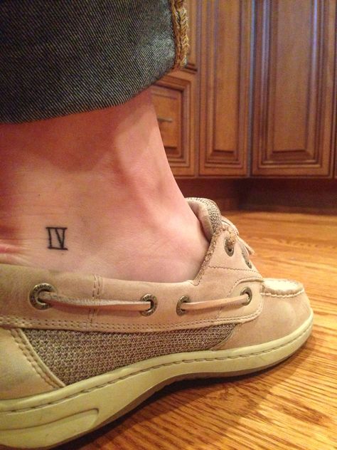 Roman numeral 4 Tattoo - want, it's my lucky/favourite number Number 4 Tattoo, Roman Numeral 4, Roman Numbers Tattoo, Font Tato, Faith Tattoo On Wrist, Numeral Tattoo, Roman Numeral Tattoos, Hamsa Tattoo, Foot Tattoos For Women