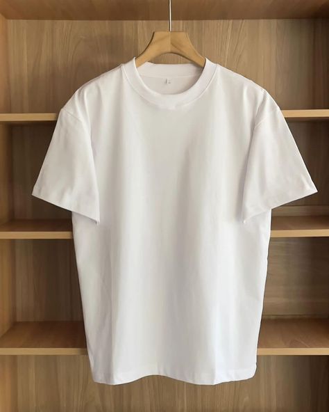 Brand new Plain T-shirts available M,L,XL,XXL Plain T Shirt Outfit, Plain Tee Shirts, T Shirt Plain, Instagram Brand, Plain T Shirts, Plain Shirts, Plain Tshirt, White Tshirt, White Shirt