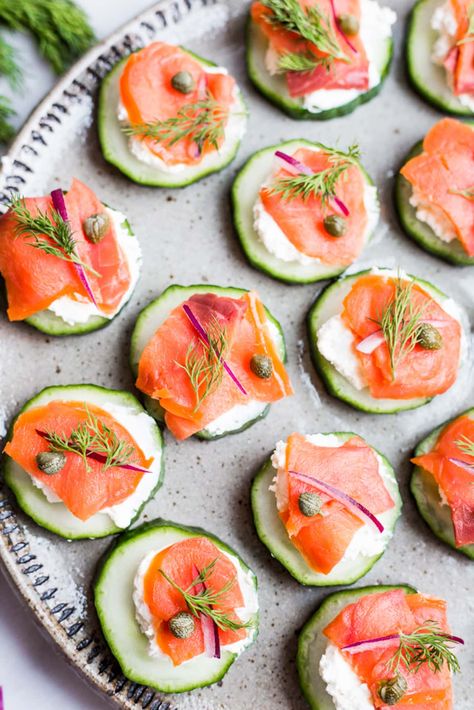 Smoked Salmon And Cucumber, Salmon And Cucumber, Salmon Canapes, Salmon Capers, Salmon Lox, Cucumber Appetizers, Smoked Salmon Appetizer, Fresh Appetizers, Salmon Cream Cheese