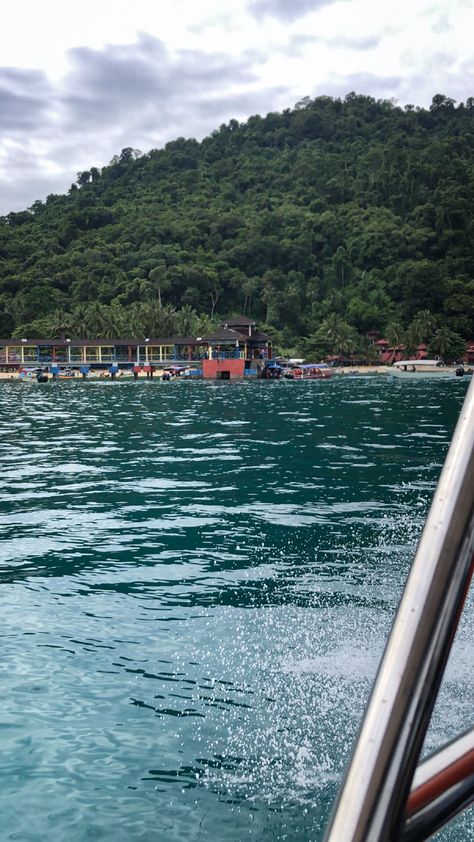 Perhentian Island, Pulau Perhentian, Beige Aesthetic, Muslimah Fashion, The Boat, Travel Aesthetic, Bali, Character Design, Water