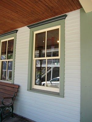 Thinking about changing the trim on our house. Liking green or yellow. Outdoor Window Trim, Exterior Window Trim Ideas, Exterior Window Trim, Craftsman Window Trim, Case Creole, Exterior Window, Green Windows, House Trim, Window Trim Exterior