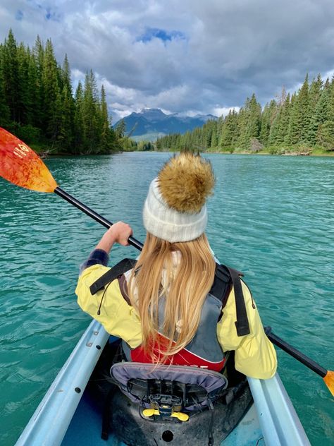 The Ultimate Guide to Banff, Canada -- Hiking, Kayaking, and Spas! Daisy Troop, Canada Holiday, Troop Leader, Banff Canada, Banff Alberta, Canada Travel, Girl Scouts, Kayaking, National Park