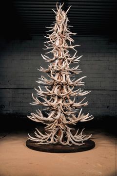 Antler Christmas Tree – Western Passion Antler Tree Topper, Antler Christmas Tree, Antler Tree, Antler Lighting, Antler Projects, Deer Skull Art, Antler Ideas, Antler Wreath, Deer Antler Decor