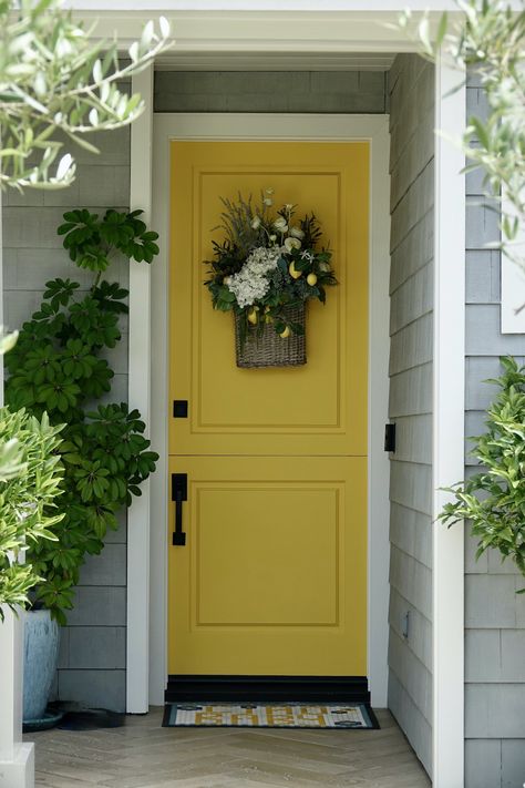 25 Front Door Color Meanings Revealing the Personality of Your Home - Color Meanings Houses With Yellow Front Doors, Yellow Exterior Door, Yellow Front Door, Front Door Color, Yellow Front Doors, 1960s House, Traditional Front Doors, Green Front Doors, Blue Front Door