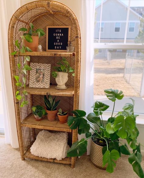 Styling Rattan Shelf, Wicker Shelves Decor, Wicker Arch Shelf, Arch Rattan Shelf, Wicker Bookshelf Styling, Rattan Bookshelf Styling, Wicker Home Decor, Rattan Shelf Decor, Boho Corner Shelf