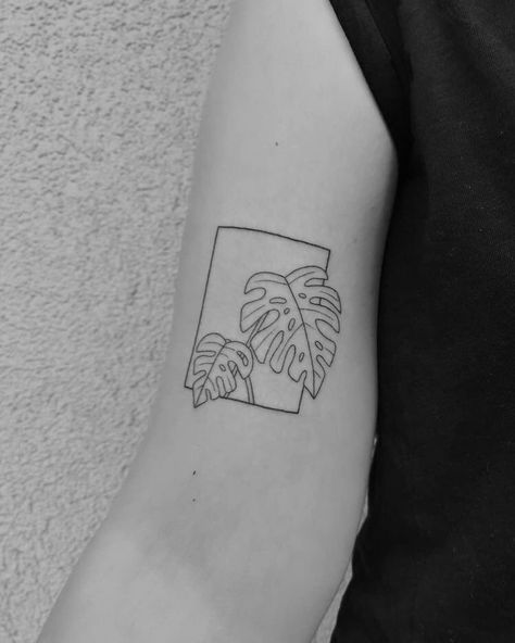 Square Tattoo, Artsy Tattoos, Framed Tattoo, Shape Tattoo, Muster Tattoos, Small Pretty Tattoos, Plant Tattoo, Tattoo Feminina, Girly Tattoos