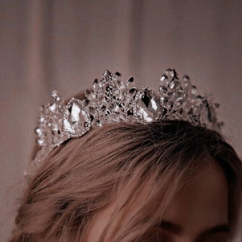 Victoria + Core, Royalcore Aesthetic, Royalty Core, Fantasy Crown, Crown Aesthetic, Royal Core, Medieval Aesthetic, Queen Aesthetic, Royalty Aesthetic