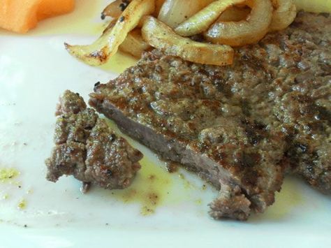 Grilled Cube Steak | 10 Homemade Cube Steak Recipes, check it out at http://homemaderecipes.com/10-homemade-cube-steak-recipes/ Grilled Cube Steak, Beef Cube Steak Recipes, Cooking Steak On Grill, Beef Cubed Steak, Budget Desserts, Cooking Steak, Cubed Steak, Liver And Onions, Cube Steak Recipes