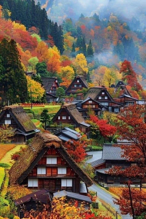 Shirakawago Japan Autumn, Shirakawa Go Japan, Japan Old House, Small Japanese Village, Japan Place, Japan Town, Old Japanese House, Rural Japan, Shirakawa Go