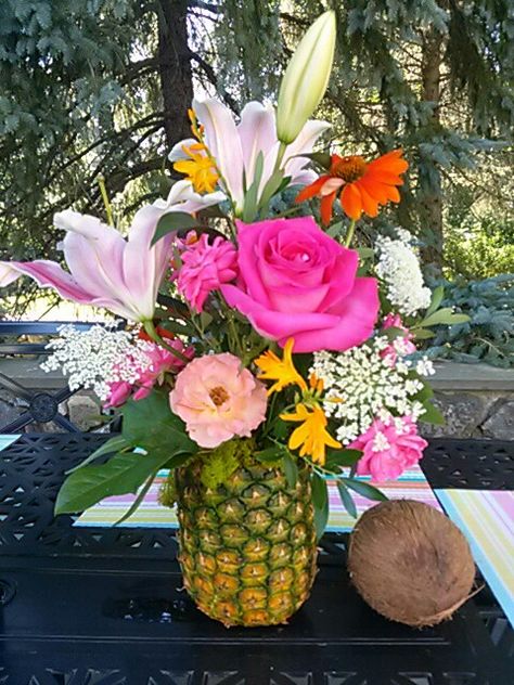 60th Luau Birthday Ideas, 80th Birthday Luau, Hawaiian Office Party, Pineapple Floral Arrangement, Tropical Chic Party Decorations, Luau Fundraiser Ideas, 40th Birthday Tropical Theme, Havana Nights 40th Birthday Party, Tropical Fruit Centerpieces