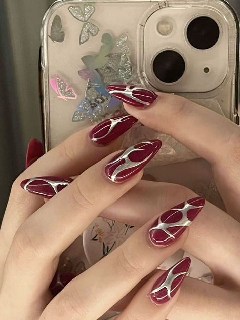 Silver And Red Nail Designs, Burgundy Nails With Chrome, Red Oval Nails With Design, Nail Ideas Acrylic Red, Maroon Chrome Nails, Red Acrylic Nails Designs, Nail Art Maroon, Chrome Nail Design, Maroon Nail Designs