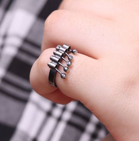 Fidget Ring Men, Fidget Rings Jewelry, Kinetic Ring, Fidget Jewelry, Kinetic Jewelry, Silver Smithing, Graduation Rings, Spinning Rings, Fidget Rings