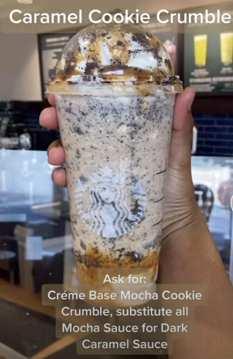 Kopi Starbucks, Starbucks Copycat Recipes Drinks, Resep Starbuck, Minuman Starbucks, Starbucks Drink Menu, Starbucks Secret Menu Recipes, Secret Starbucks Recipes, Cookie Crumble, Coffee Recipes Starbucks