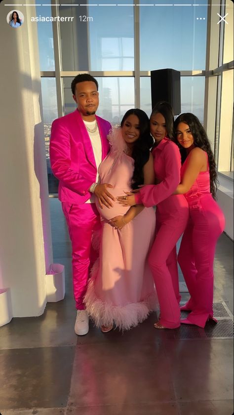 Black People Weddings, Gender Reveal Outfit, Gender Reveal Dress, Gender Reveal Outfits, Pink Dress Outfits, Baby Gender Reveal Party Decorations, Baby Shower Pictures, Cute Pregnancy Pictures, Couple Pregnancy Photoshoot