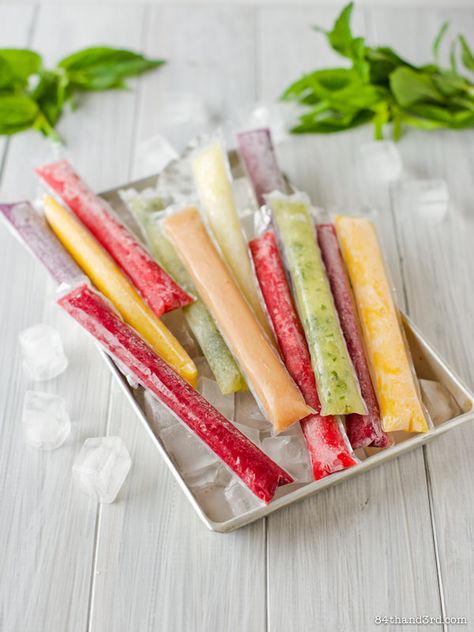 Rainbow Whole-Fruit Ice Pops | Flickr - Photo Sharing! Fruit Ice Pops, Popsicle Mold, Summer Popsicles, Easy Snacks For Kids, Fruit Popsicles, Fruit Pops, Diy Popsicle, Ice Pop Molds, Rainbow Fruit