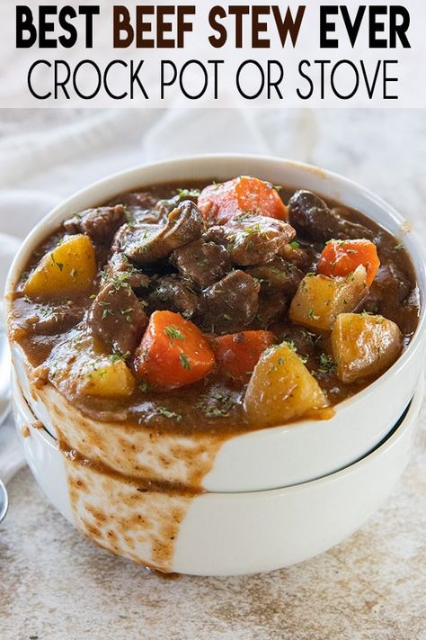 Beef Stew Stove, Thick Beef Stew, Salty Marshmallow, Slow Cooker Beef Stew, Beef Stew Recipe, Tender Beef, Stew Recipe, Cooking Wine, Slow Cooker Beef