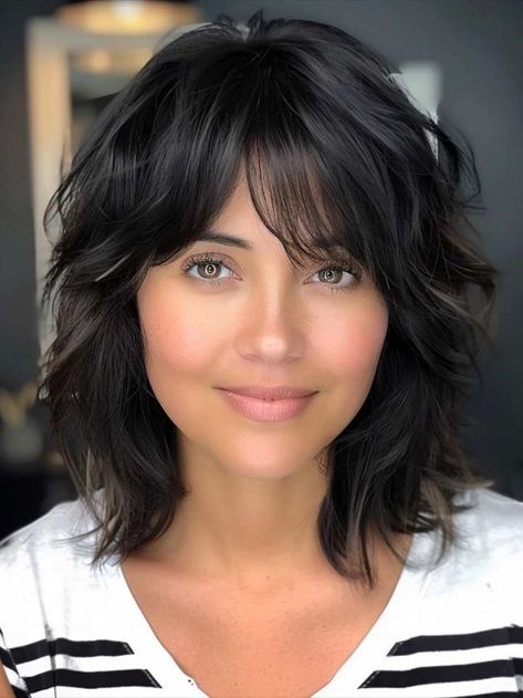 Women Messy Medium Length Haircut, Sassy Long Haircut, Shag On Wavy Hair, Vintage Haircuts Women, Curly Thinning Hair Styles, Hair Styles For Thinning Hair Women, Wavy Bob With Bangs, Textured Lobs, Angled Bobs