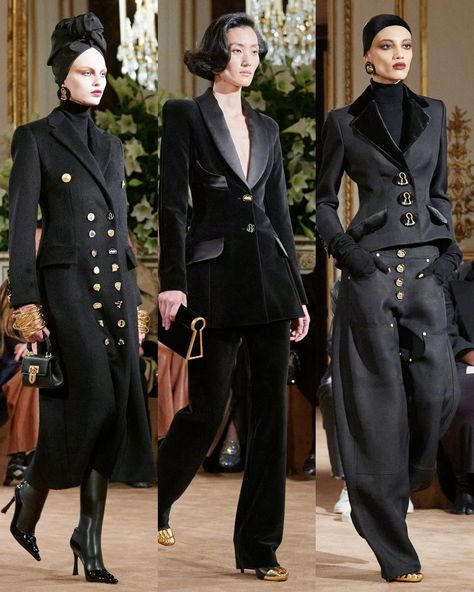 Schiaparelli Jacket, Schiaparelli Runway, Italian High Fashion, Stylish Business Outfits, Fashion Week Outfit, Black Outfits, Estilo Chic, Coat Fashion, Types Of Fashion Styles