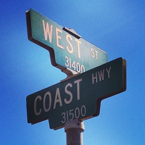 West coast West Coast Hip Hop Aesthetic, East Coast Rap Aesthetic, East La Aesthetic 90s, West Coast Aesthetic Rap, Old School Hiphop Aesthetic, G Funk Aesthetic, Bay Area Aesthetic Hip Hop, West Coast Art, 90s West Coast Aesthetic