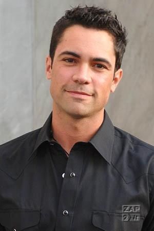 Nick Amaro, Law And Order: Special Victims Unit, Danny Pino, Gorgeous Guys, Special Victims Unit, Law And Order Svu, Male Celebrities, Cold Case, Law And Order