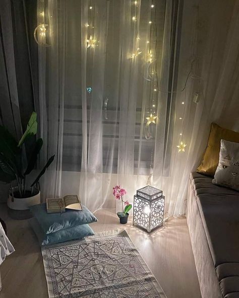 Muslim Prayer Room Ideas, Prayer Room Ideas, Colourful Living Room Decor, Easy Room Decor, Prayer Corner, Dream Apartment Decor, Dekorasi Kamar Tidur, Colourful Living Room, Bilik Tidur