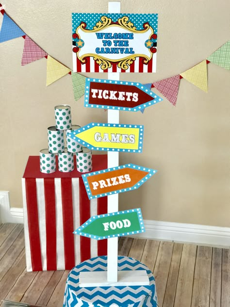 Carnival Board Decoration, Carnival Party Decorations Diy, Diy Carnival Decorations, Carnival Diy, Carnival Signs, Market Day Ideas, Carnival Tickets, Carnival Crafts, Circus Crafts