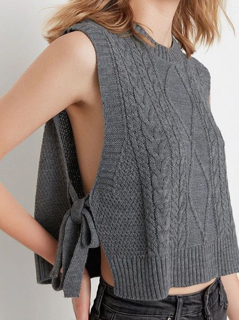 Valentine's Day Gift for Her: Loose Fit Side-Tie Detailed Sleeveless Knitted Cropped Sweater, Woman Crochet Top, Handmade Tank Top Vest Knitting, Knitting Summer, Pull Crochet, Sweater Chunky, Mode Crochet, Tie Women, Vest And Tie, Cropped Pullover, Tank Top Outfits