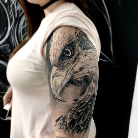 155+ Eagle Tattoo Design Ideas You Must Consider - Wild Tattoo Art Eagle Tattoo Ideas, Black Eagle Tattoo, Tato Phoenix, Eagle Head Tattoo, Bald Eagle Tattoos, Vogel Tattoo, Female Tattoos, Men Tattoos, Eagle Tattoos