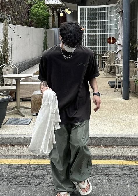 Our Guide To The Acubi Aesthetic — A Style Set Baggy Clothes Aesthetic Summer, Short Men Aesthetic, Korea Streetwear, Acubi Aesthetic, Oversized Shirt Outfit, Korean Street Fashion Men, Acubi Fashion, Masc Outfits, 여름 스타일