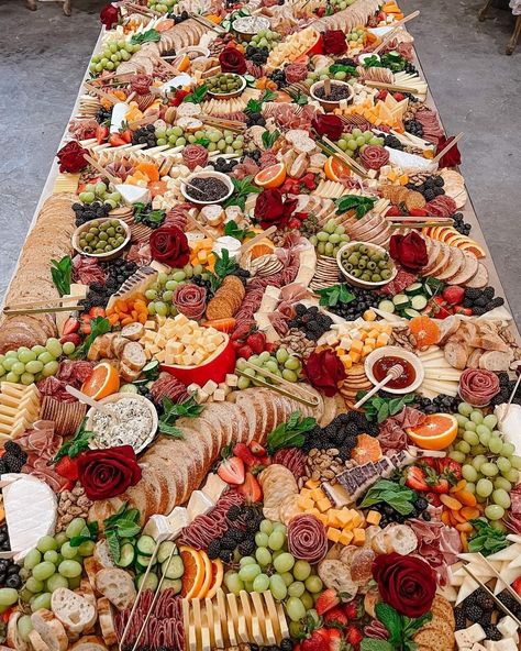 Cheap Grazing Board, Grazing Table Charcuterie Board, Giant Cheese Board, Massive Cheese Board, Table Grazing Board, Charquetery Board Wedding, Large Graze Table, A Table Full Of Food, Mega Charcuterie Board