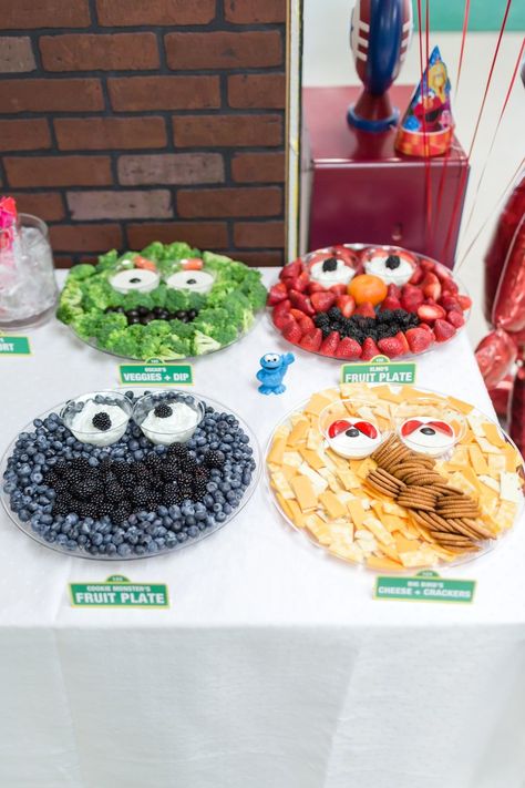 Sesame Street Birthday Party Ideas Boy, Elmo Birthday Party Boy, Sesame Street Birthday Party Ideas, Elmo First Birthday, Cookie Monster Birthday Party, Cookie Monster Party, Cookie Monster Birthday, Boys First Birthday Party Ideas, Elmo Birthday Party