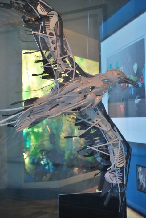 From Trash to Fine Art: We Explore Recycled Material Art at 2 Museums and get inspired! :: PragmaticMom Recycled Material Art, Recycle Sculpture, Waste Art, Recycled Art Projects, Material Art, Ocean Kids, Monterey Bay Aquarium, Trash Art, Sustainable Art