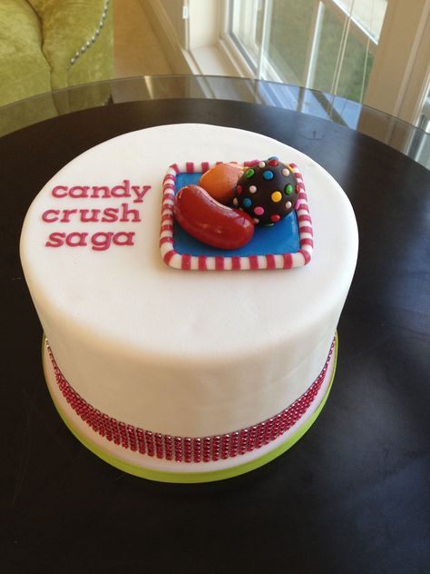 Electronics / Phones / Computers/ Video Games - Candy Crush Saga Candy Crush Party, Candy Crush Cakes, Crush Cake, Candy Crush Games, Pop Cupcakes, Candy Crush Saga, Candy Cakes, Cake Central, New Cake