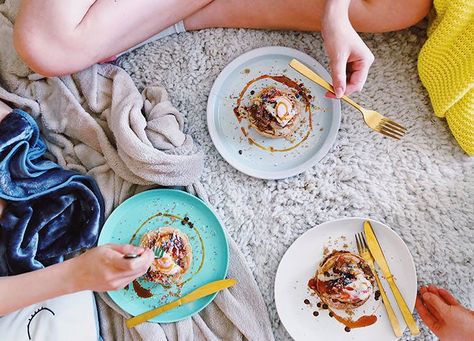 Why Late-Overs for Kids are Replacing Sleepovers - PureWow Late Over Birthday Party Ideas, Lateover Birthday Party Ideas, Late Over Birthday Party, Late Over Party Ideas, Husband Jokes, 2 Am, Kids Night, Pick Yourself Up, Slumber Party