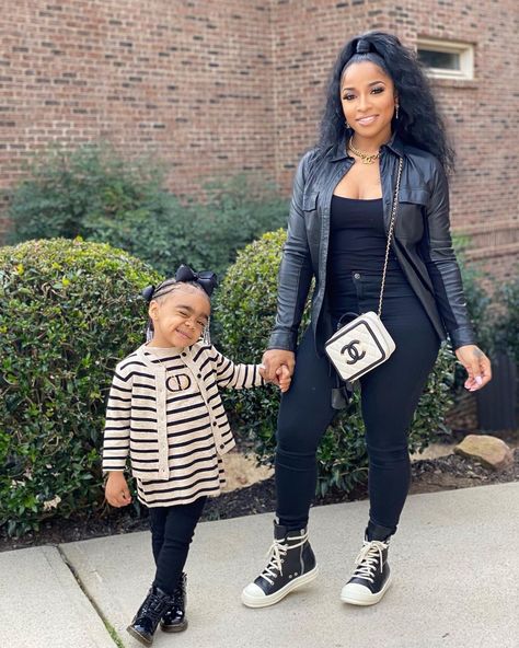 Toya Wright, African Attire, Louis Vuitton Twist Bag, Family Love, Mommy And Me, Reign, Hanging Out, Casual Fashion, On Instagram