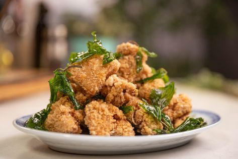 Taiwanese fried chicken Taiwanese Fried Chicken Recipe, Taiwanese Fried Chicken, Taiwanese Popcorn Chicken, Chinese Cooking Wine, Sbs Food, Water Chestnut, Popcorn Chicken, Boneless Skinless Chicken Thighs, Boneless Skinless Chicken