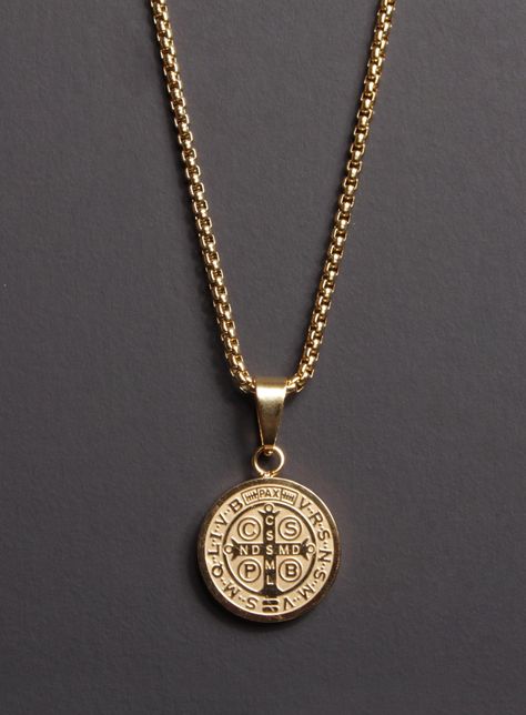 Men Necklace Men Cross Men St. Benedict Medal Necklace for | Etsy Men Pendant Design, Mens Necklace Fashion, Men's Necklace Gold, Mens Accessories Necklace, Gold Necklace For Men, St Benedict Medal, Compass Jewelry, Gold Medallion Necklace, Benedict Medal