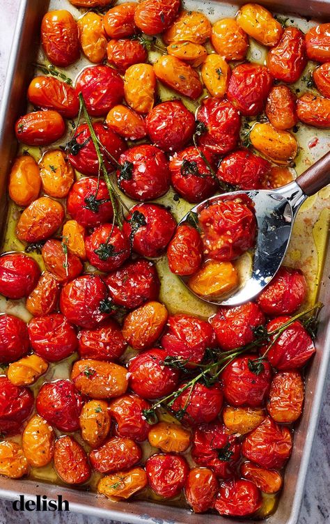 Candied Tomatoes Recipe, Candied Cherry Tomatoes, Roasted Cherry Tomatoes Oven, Roasted Cherry Tomato Recipes, Candied Tomatoes, Cherry Tomatoes Recipes, Baked Cherry Tomatoes, Easy Tomato Recipes, Roasted Tomato Recipes