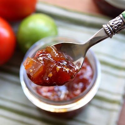 ***FAVORITE*** Cowboy Tomato Jam So tasty, if you have never tried a tomato jam this is a must! Julie's favorite Tamatie Konfyt Resep, Cowboy Tomato Jam, Konfyt Resepte, Tomato Jam Recipe, Rhubarb Jam Recipes, Canning Jam, Rhubarb Jam, Tomato Jam, Relish Recipes