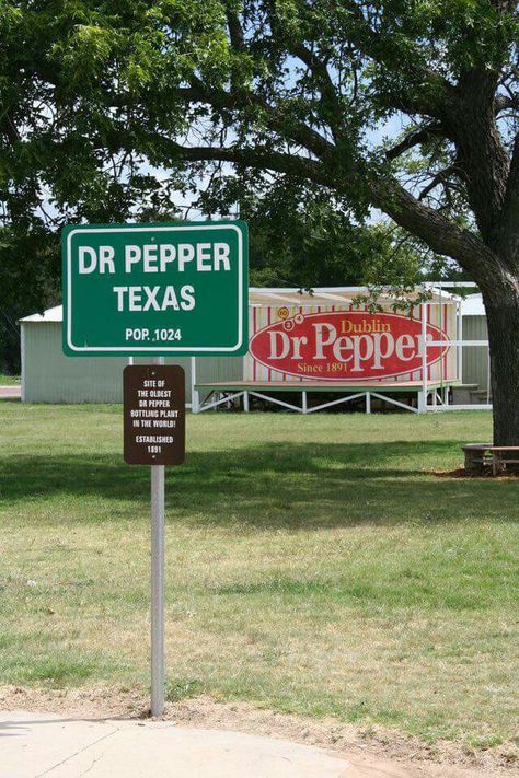 Texas Humor, Only In Texas, Texas Life, Republic Of Texas, Texas Places, Texas Forever, Loving Texas, Waco Texas, Texas Girl